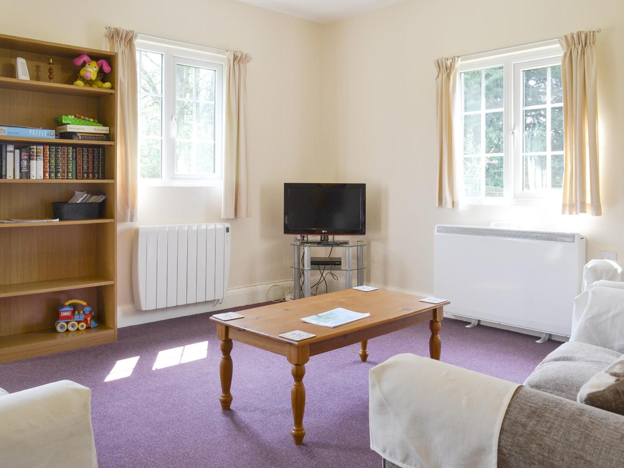 The Cottage - B4014 Wendling Экстерьер фото